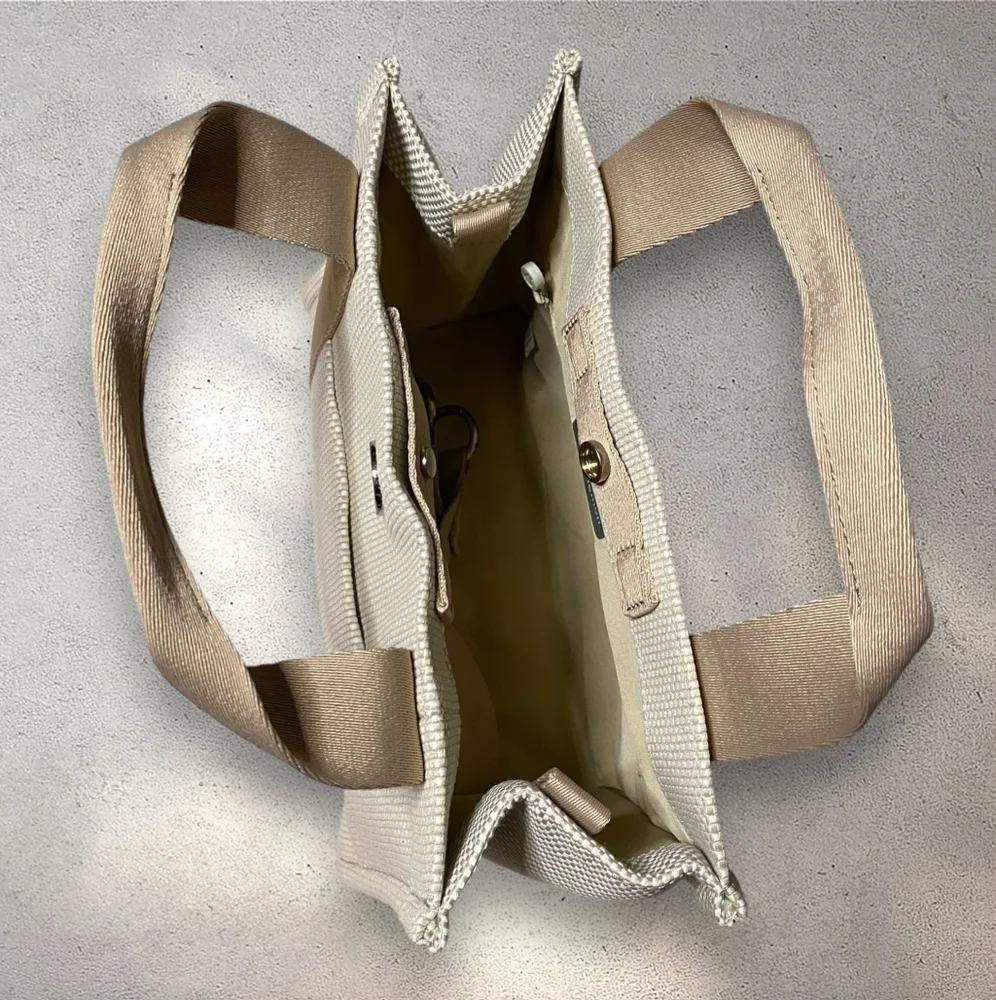 Lululemon two tone canvas tote bag mini 4.5L - Picture 10 of 10